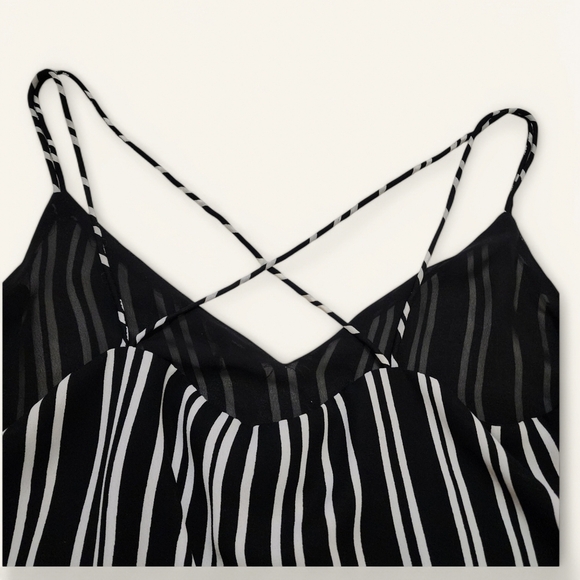 H&M‎ Striped Cross-Back Tank Top – Black & White, Size 4 - Picture 6 of 6